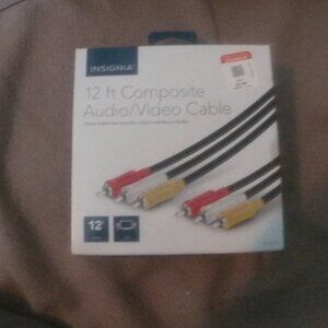 Insignia- 12' Composite Audio/Video Cable - black